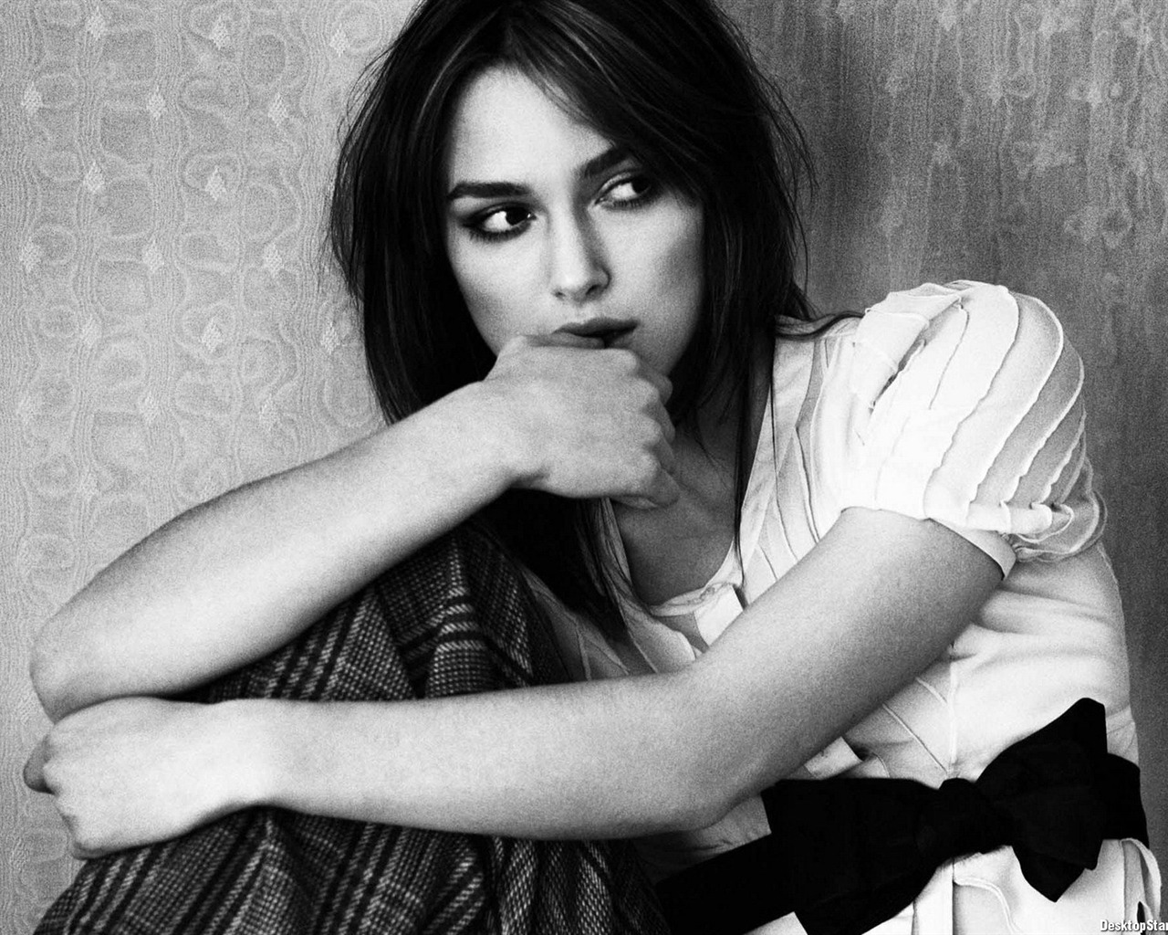 Keira Knightley #080 - 1280x1024 Wallpapers Pictures Photos Images