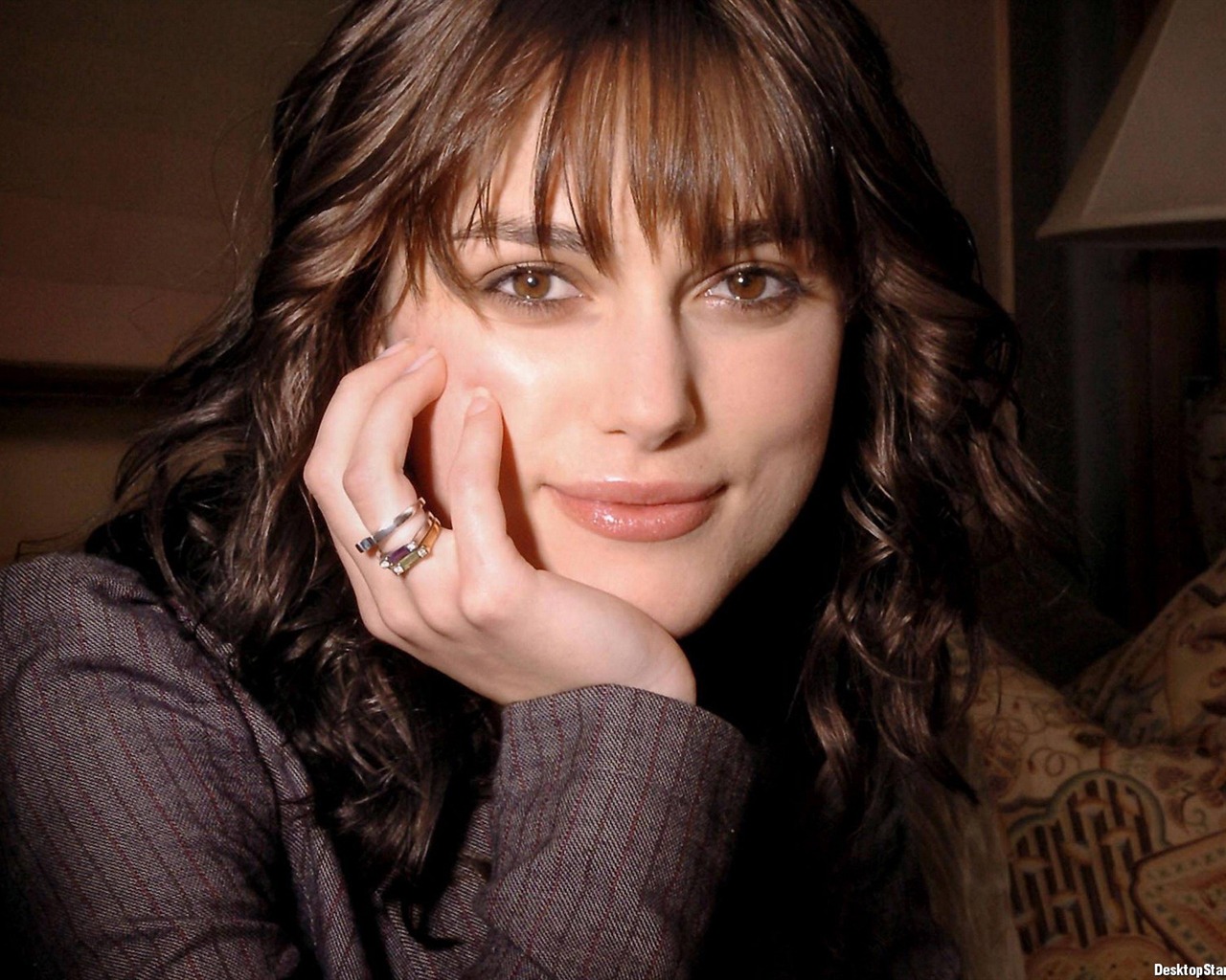 Keira Knightley #094 - 1280x1024 Wallpapers Pictures Photos Images