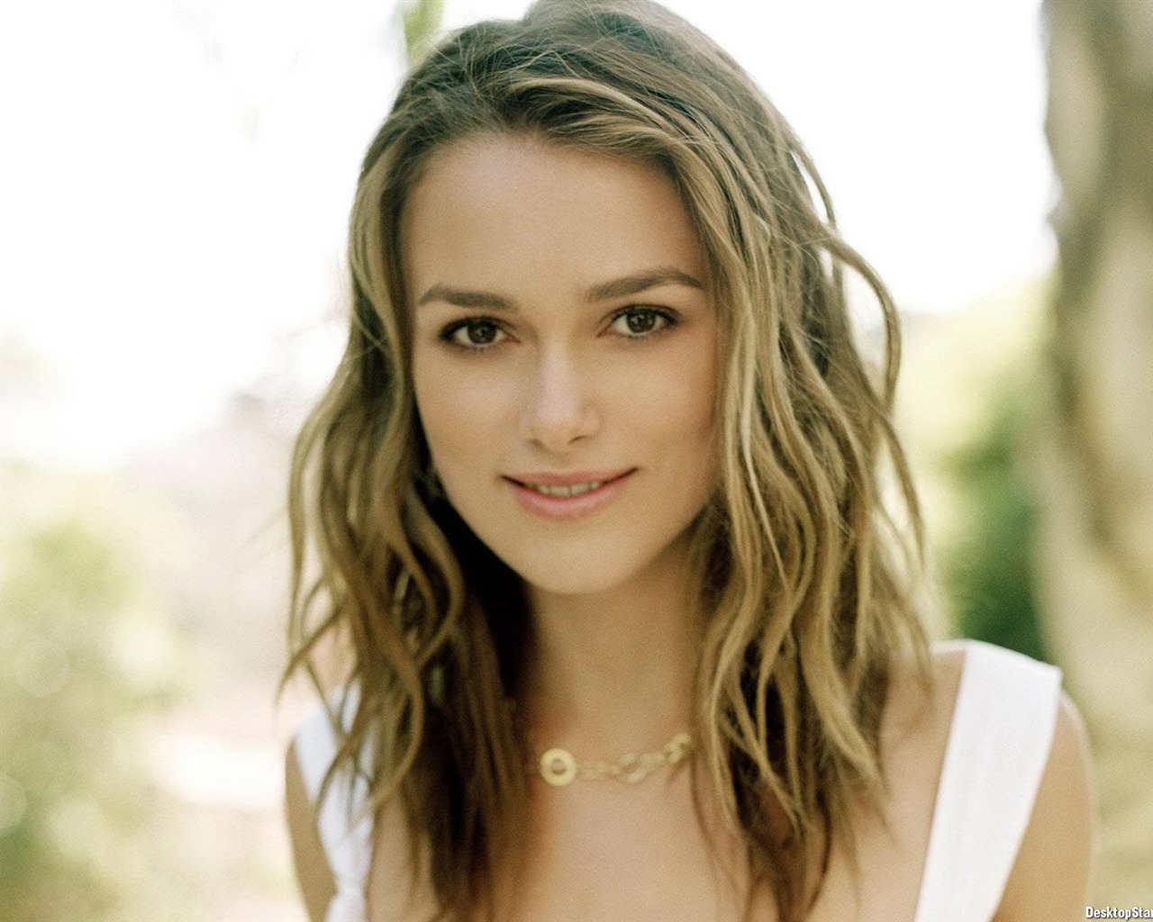 Keira Knightley #120 - 1280x1024 Wallpapers Pictures Photos Images