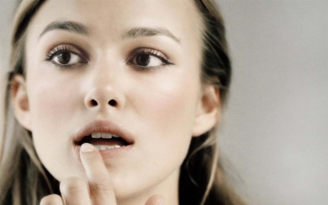 Keira Knightley #075 - 1280x800 Wallpapers Pictures Photos Images