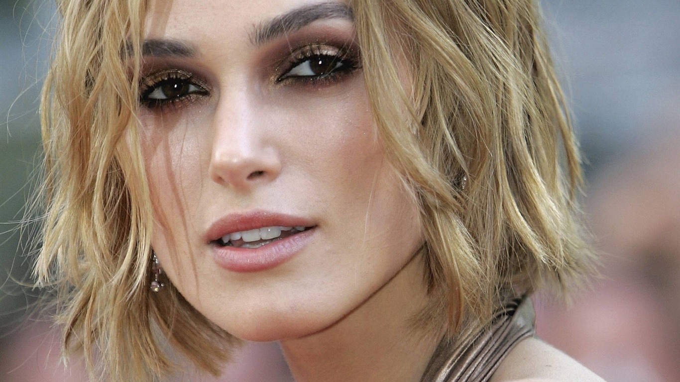 Keira Knightley #016 - 1366x768 Wallpapers Pictures Photos Images