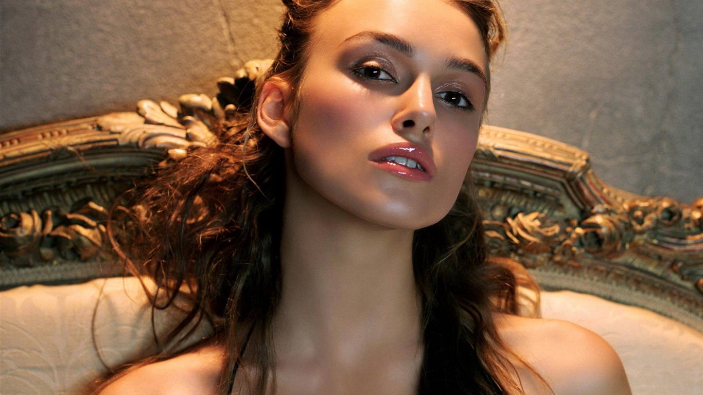 Keira Knightley #021 - 1366x768 Wallpapers Pictures Photos Images
