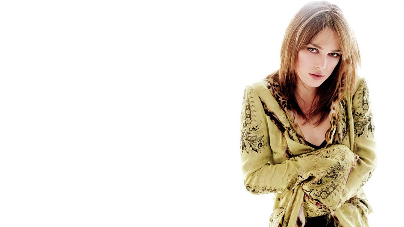Keira Knightley #047 - 1366x768 Wallpapers Pictures Photos Images