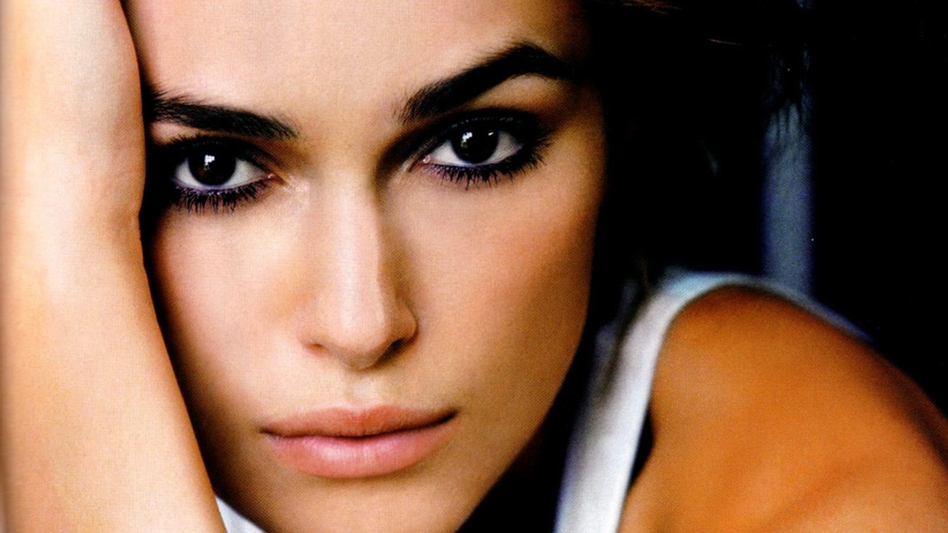 Keira Knightley #123 - 1366x768 Wallpapers Pictures Photos Images