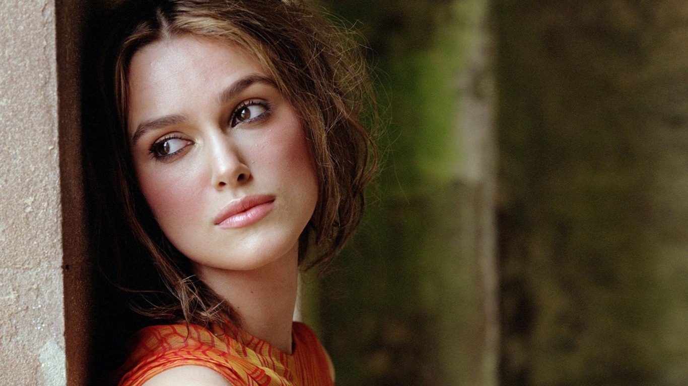 Keira Knightley #137 - 1366x768 Wallpapers Pictures Photos Images