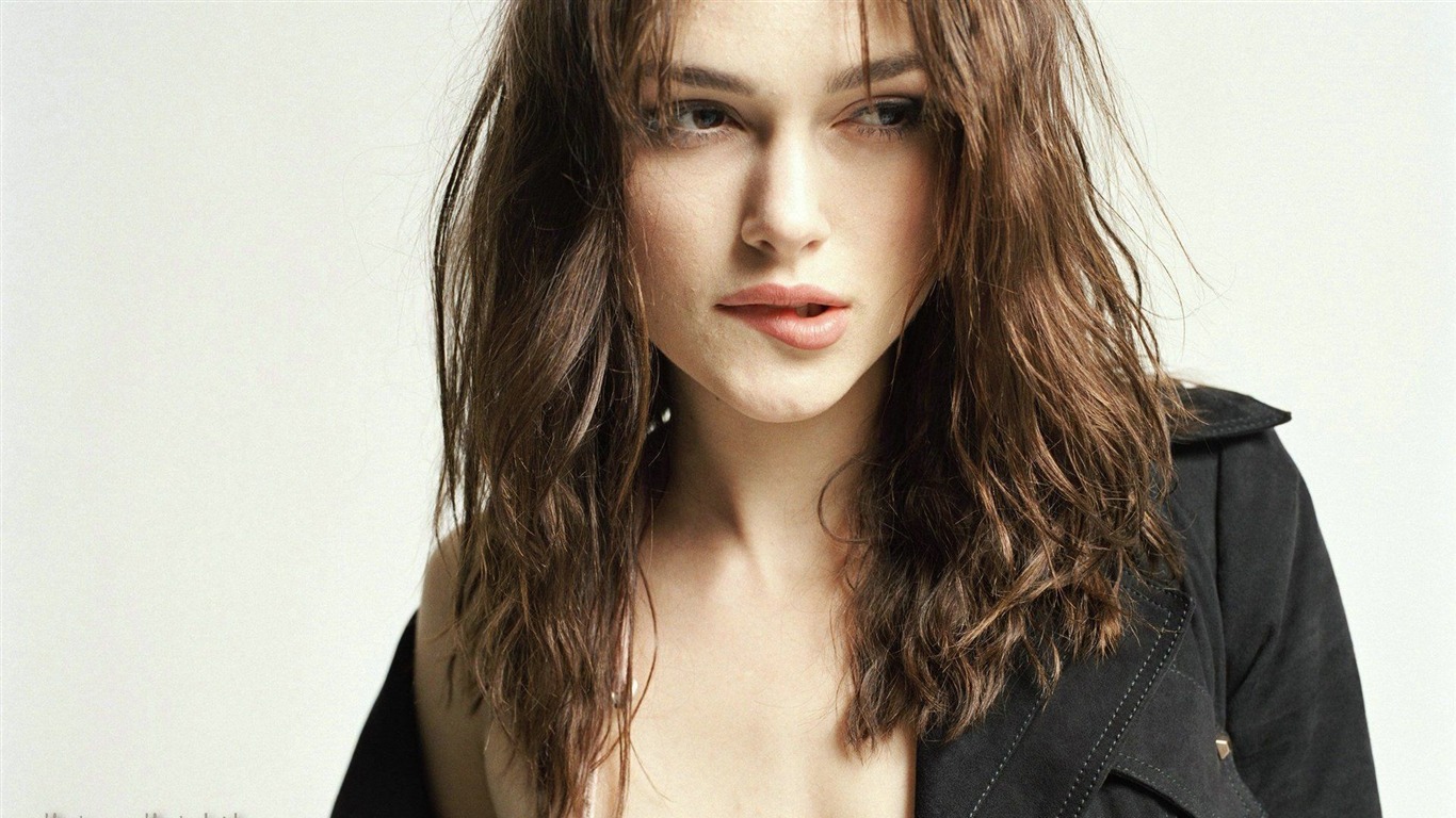 Keira Knightley #146 - 1366x768 Wallpapers Pictures Photos Images