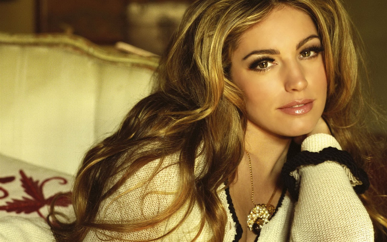 Kelly Brook #038 - 1280x800 Wallpapers Pictures Photos Images