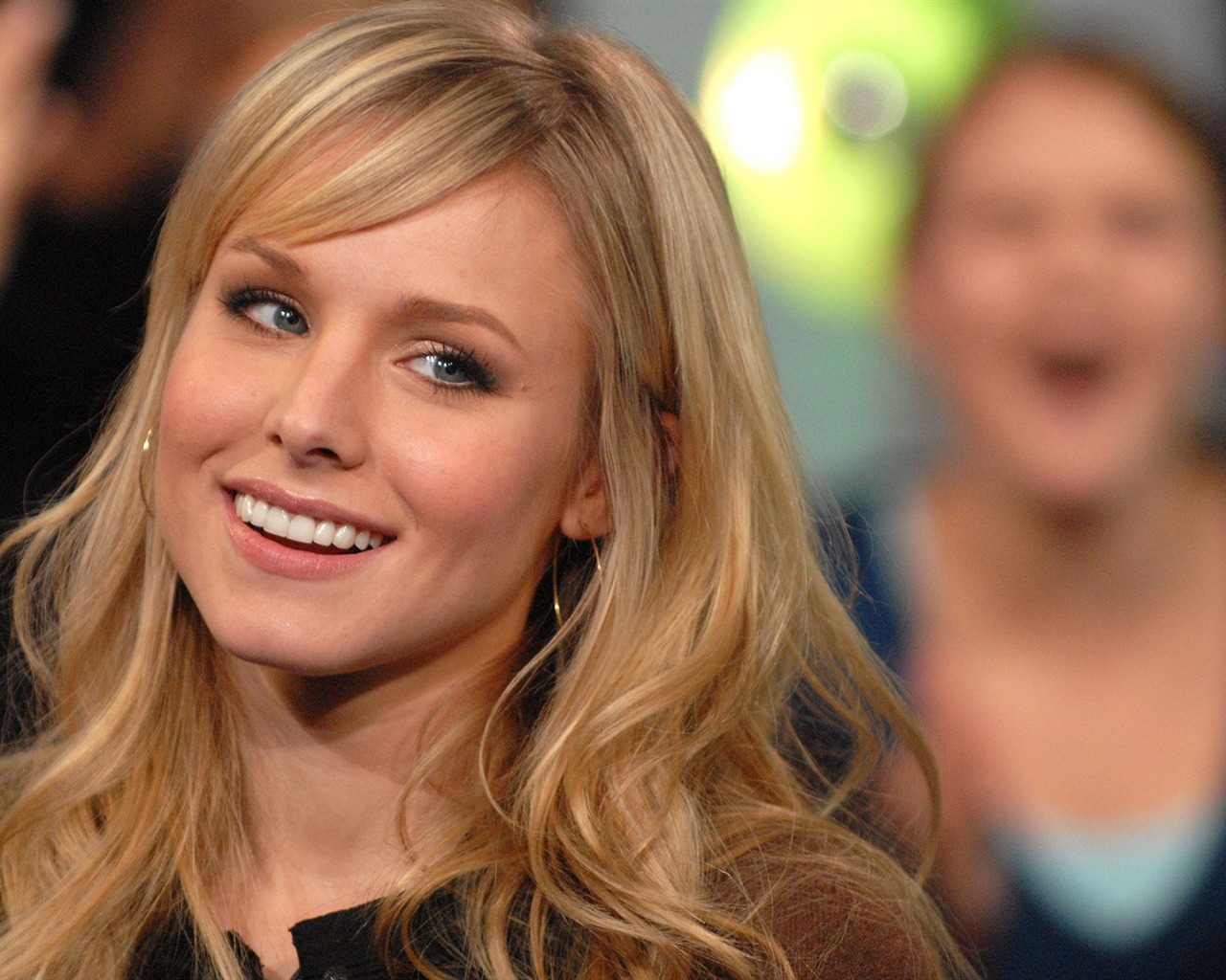 Kristen Bell #028 - 1280x1024 Wallpapers Pictures Photos Images.