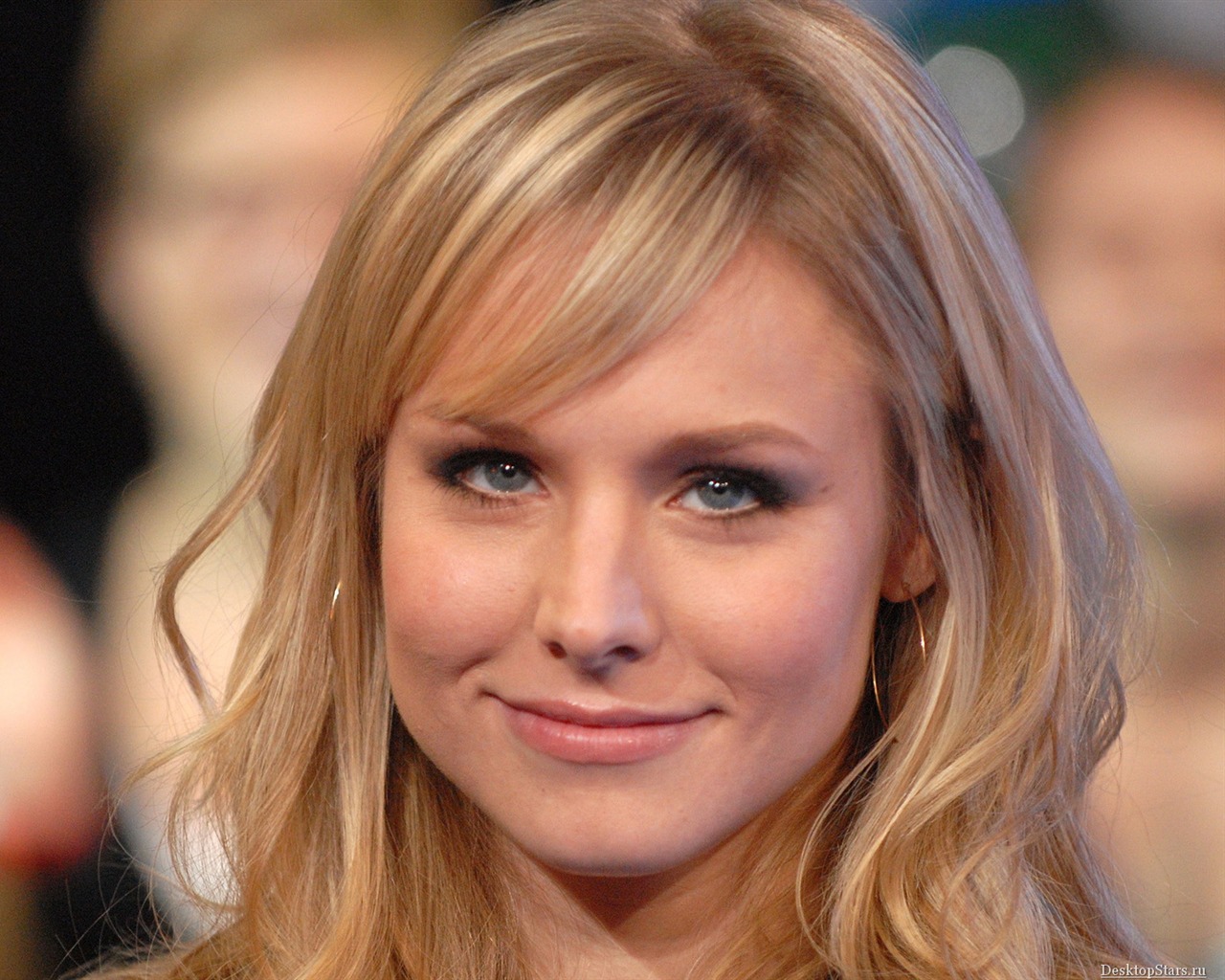 Kristen Bell #029 - 1280x1024 Wallpapers Pictures Photos Images
