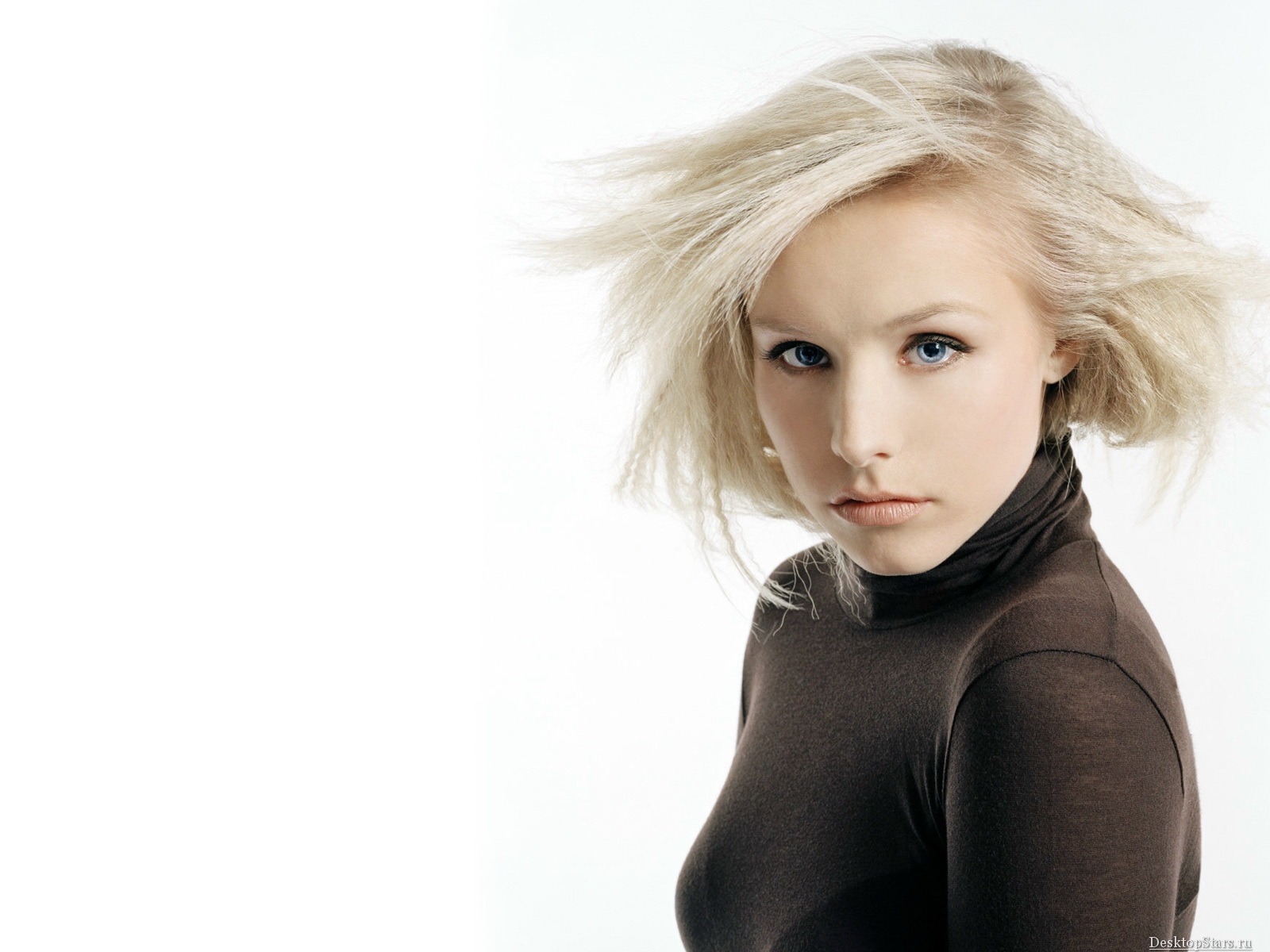 Kristen Bell #004 - 1600x1200 Wallpapers Pictures Photos Images