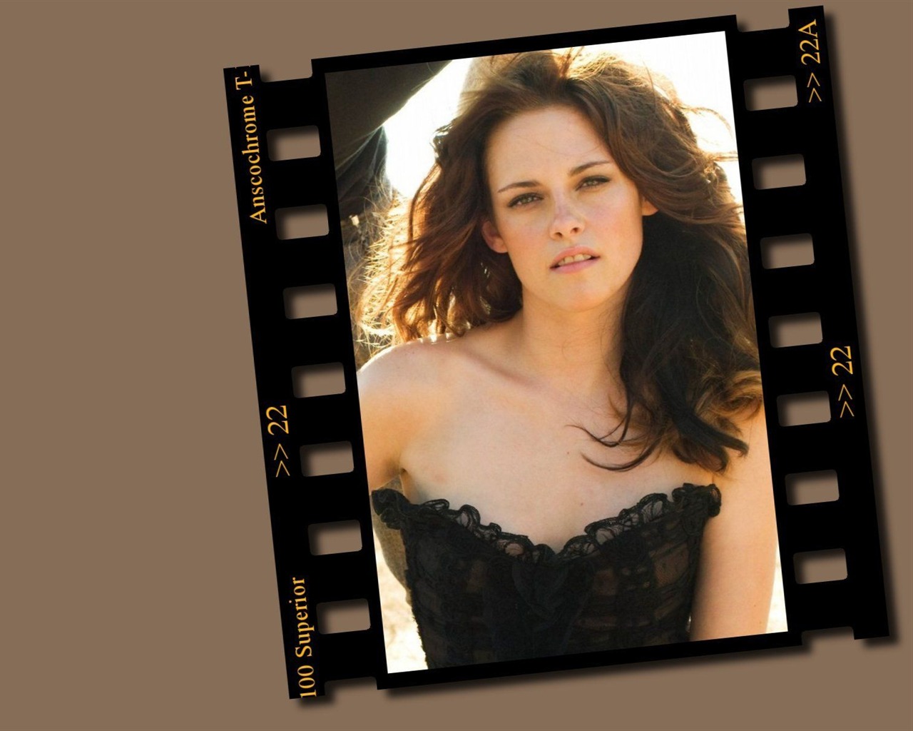 Kristen Stewart #010 - 1280x1024 Wallpapers Pictures Photos Images