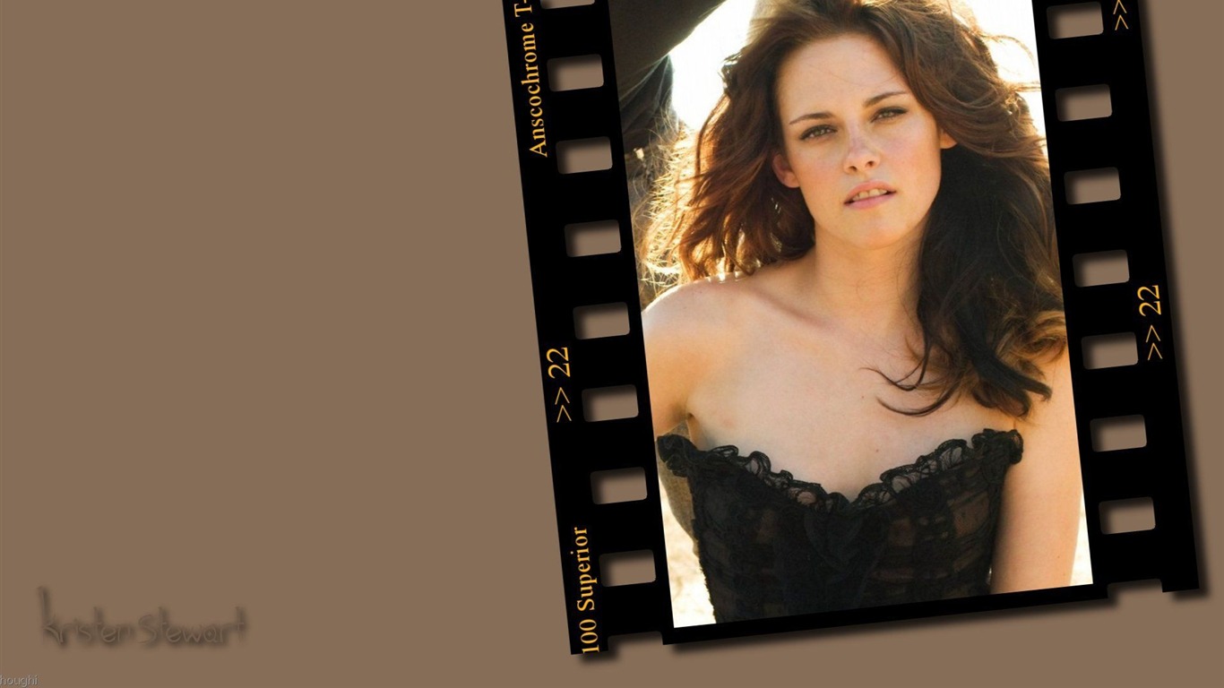 Kristen Stewart #010 - 1366x768 Wallpapers Pictures Photos Images