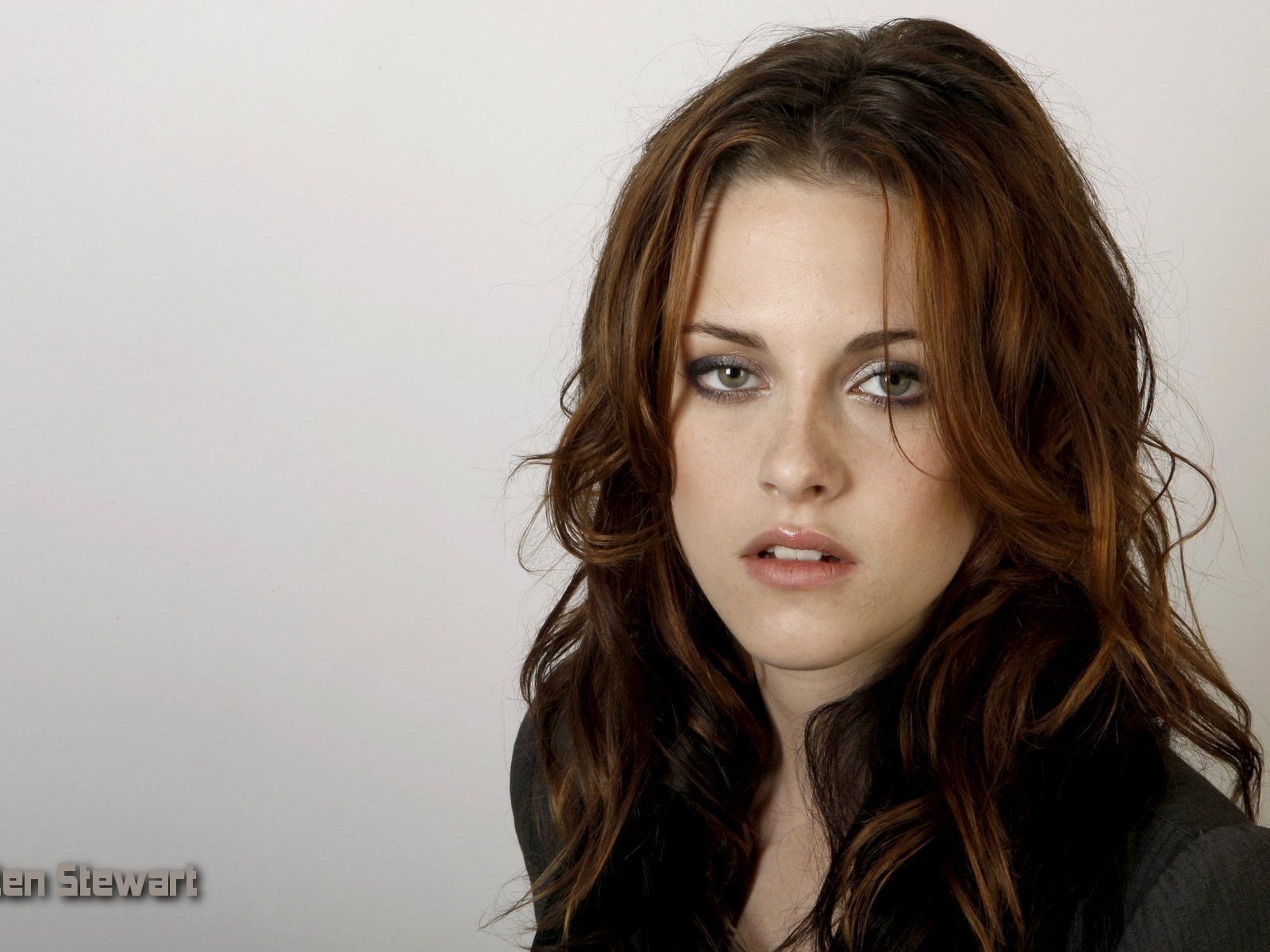 Kristen Stewart #005 - 1600x1200 Wallpapers Pictures Photos Images