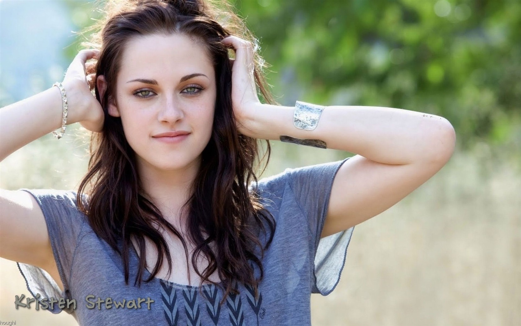 Kristen Stewart #014 - 1680x1050 Wallpapers Pictures Photos Images