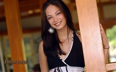 Kristin Kreuk #004 Wallpapers Pictures Photos Images