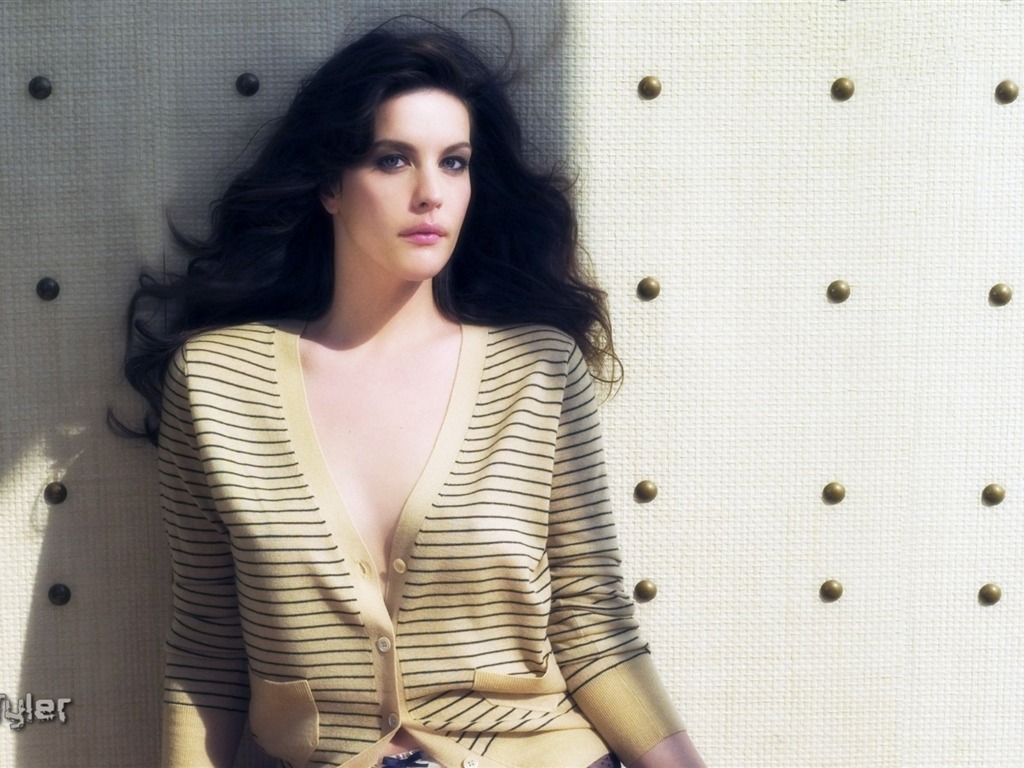 Liv Tyler #009 - 1024x768 Wallpapers Pictures Photos Images