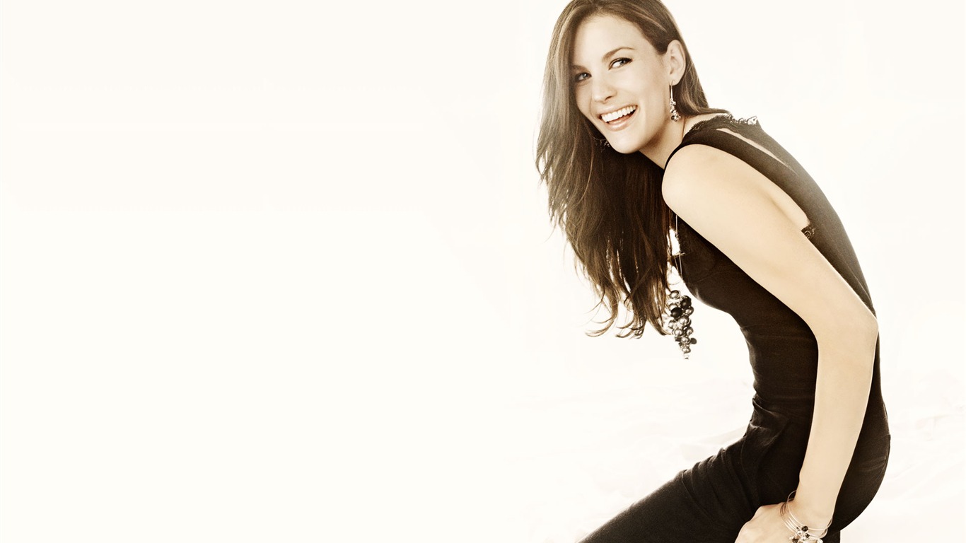 Liv Tyler #020 - 1366x768 Wallpapers Pictures Photos Images