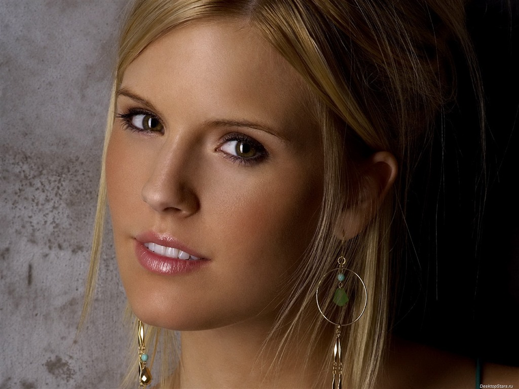 Maggie Grace #020 - 1024x768 Wallpapers Pictures Photos Images