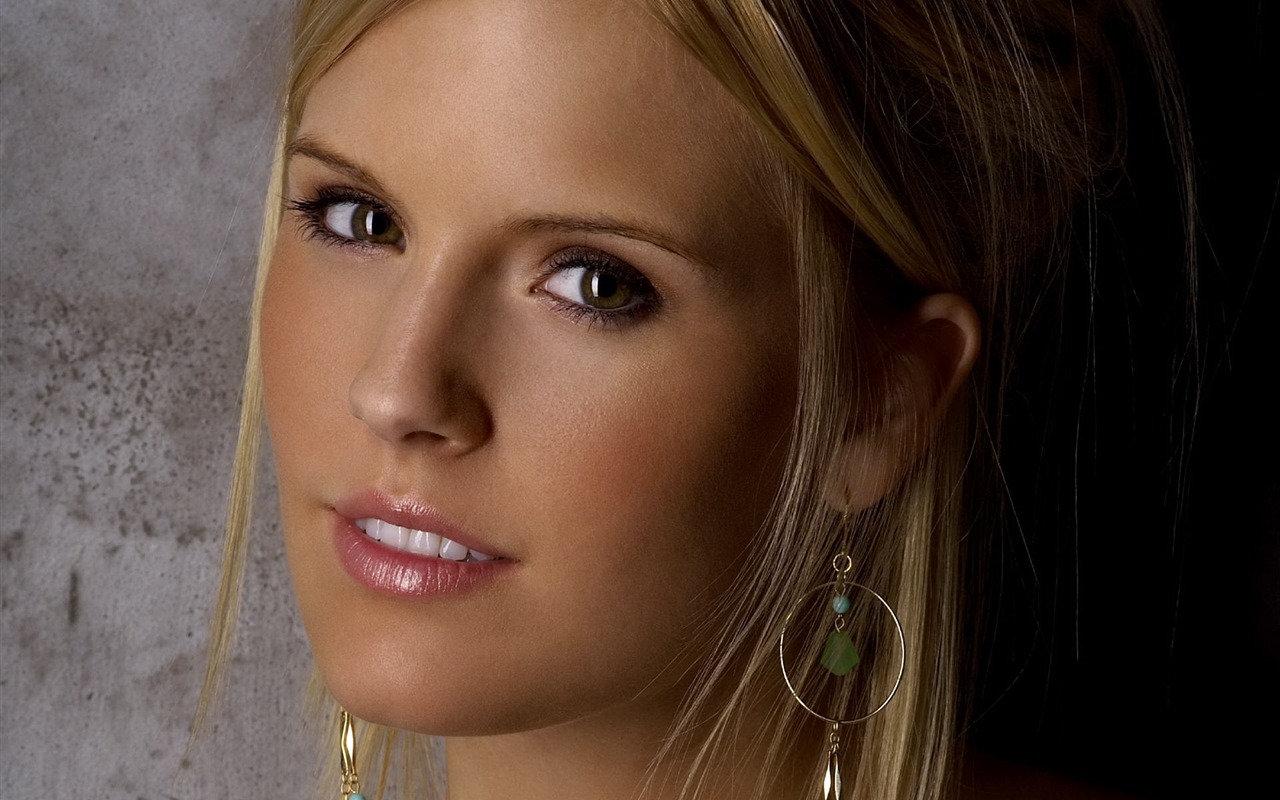 Maggie Grace #020 - 1280x800 Wallpapers Pictures Photos Images