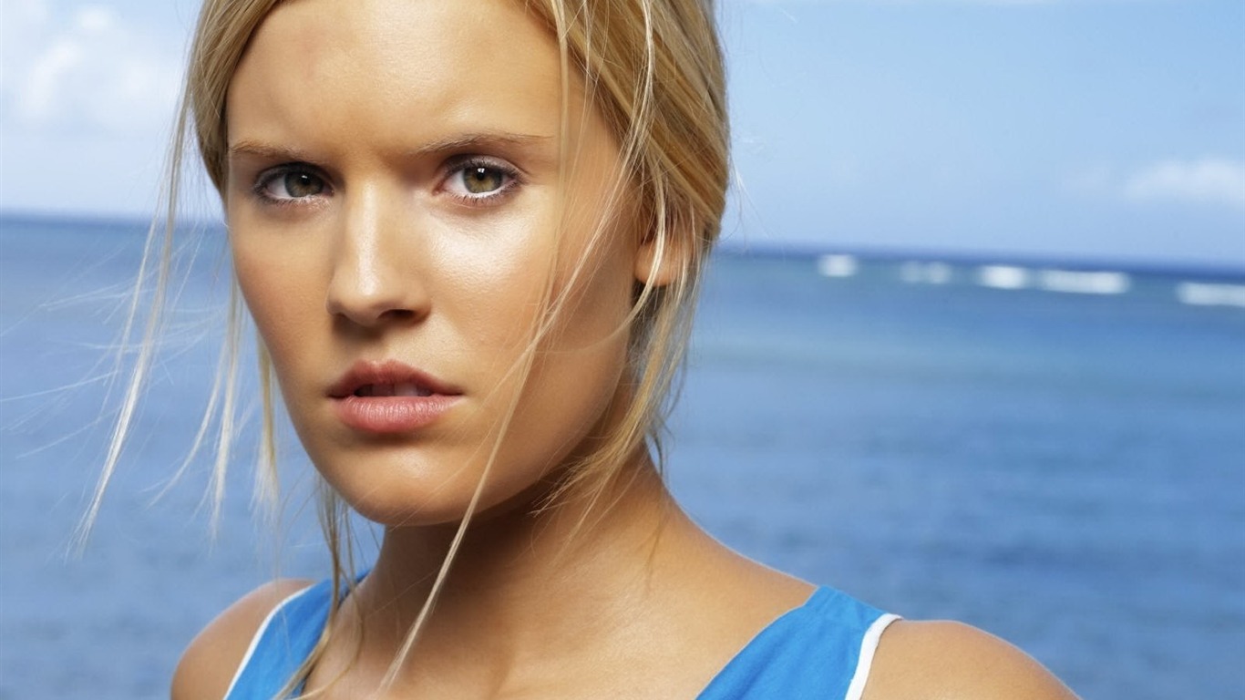 Maggie Grace #008 - 1366x768 Wallpapers Pictures Photos Images
