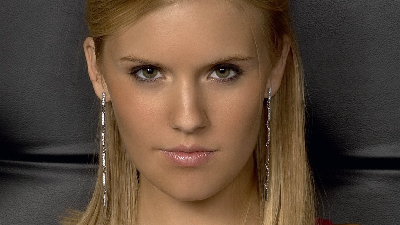 Maggie Grace #009 - 1366x768 Wallpapers Pictures Photos Images