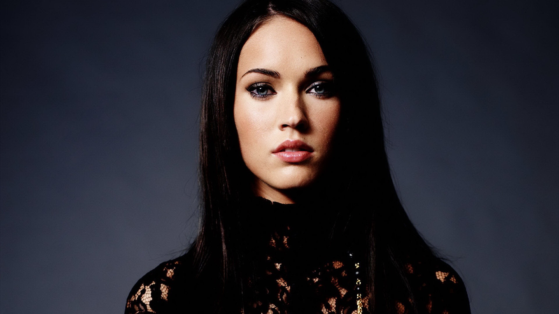 Megan Fox #003 - 1920x1080 Wallpapers Pictures Photos Images