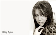 Miley Cyrus #012 Wallpapers Pictures Photos Images