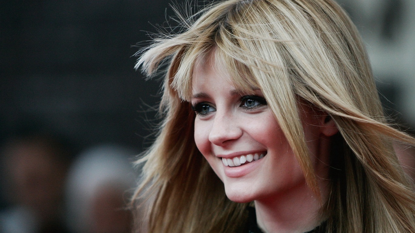 Mischa Barton #023 - 1366x768 Wallpapers Pictures Photos Images