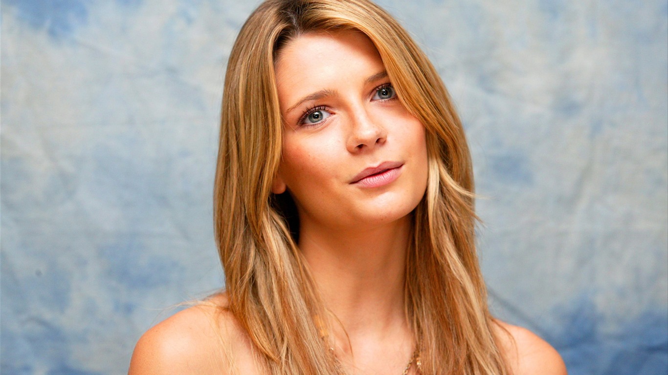 Mischa Barton #040 - 1366x768 Wallpapers Pictures Photos Images