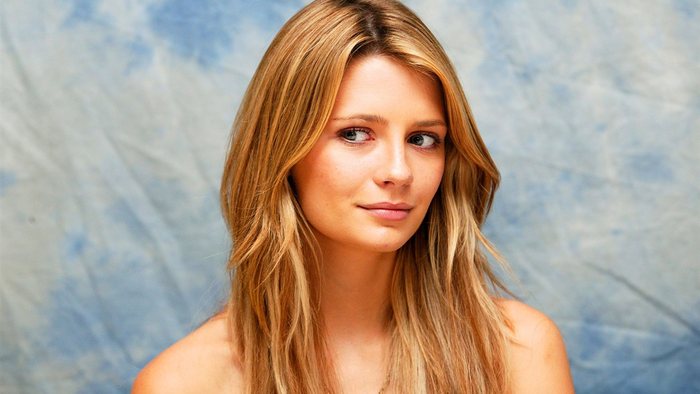 Mischa Barton #041 - 1366x768 Wallpapers Pictures Photos Images