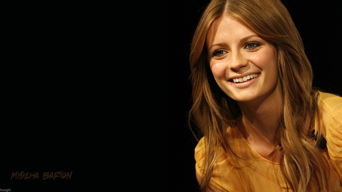 Mischa Barton #107 - 1366x768 Wallpapers Pictures Photos Images