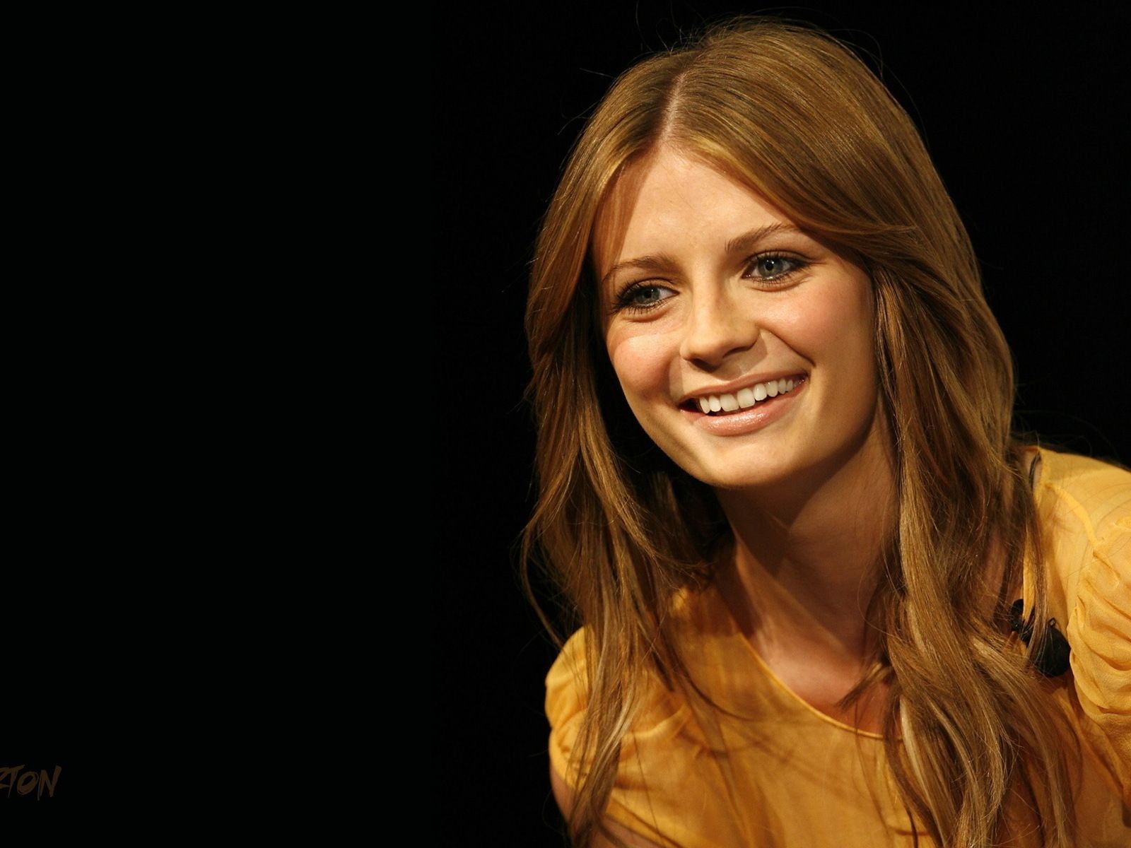 Mischa Barton #107 - 1600x1200 Wallpapers Pictures Photos Images