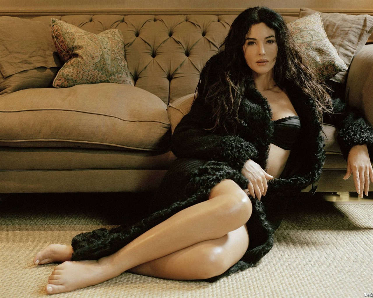 Monica Bellucci #007 - 1280x1024 Wallpapers Pictures Photos Images