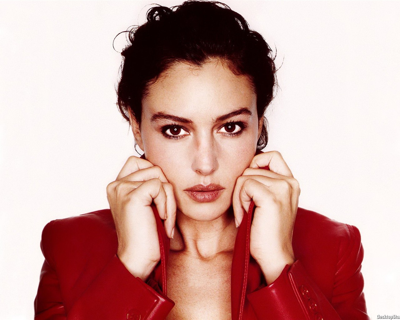 Monica Bellucci #034 - 1280x1024 Wallpapers Pictures Photos Images