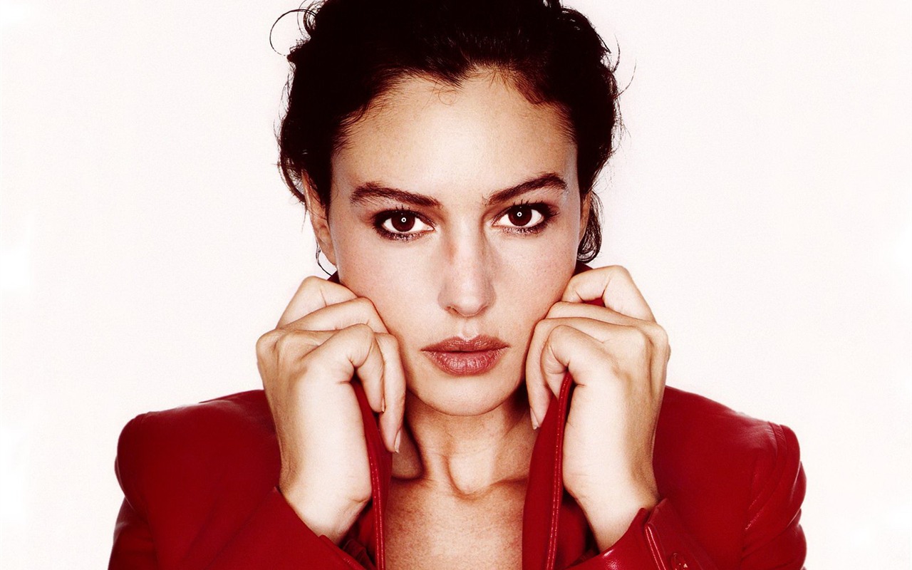 Monica Bellucci #034 - 1280x800 Wallpapers Pictures Photos Images