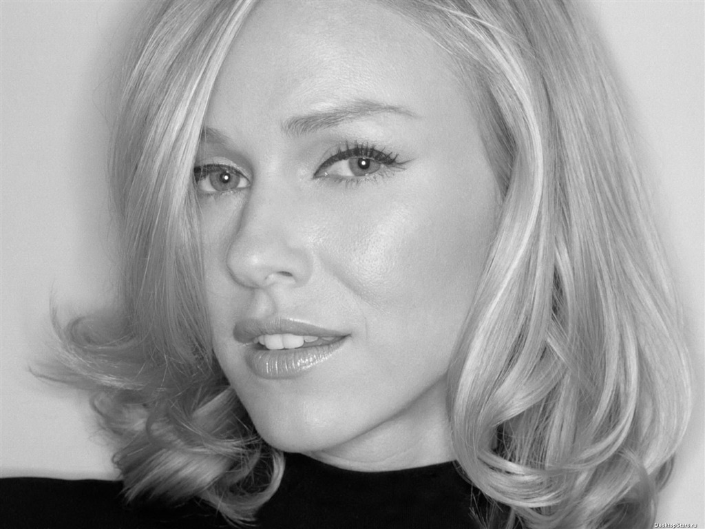 Naomi Watts #038 - 1024x768 Wallpapers Pictures Photos Images