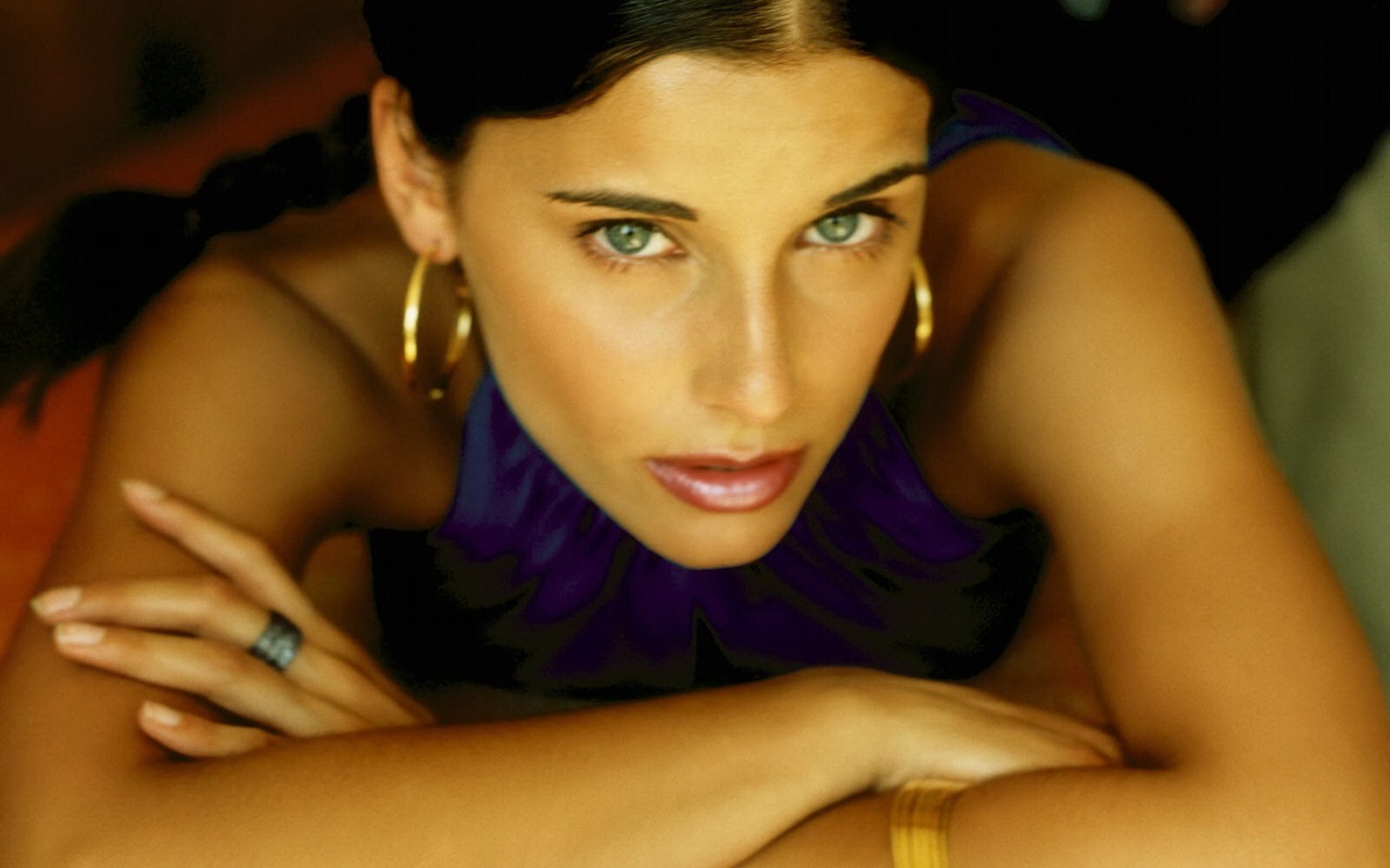 Nelly Furtado #010 - 1280x800 Wallpapers Pictures Photos Images