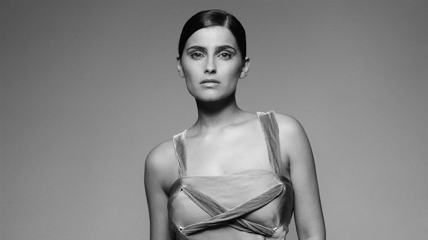 Nelly Furtado #006 - 1366x768 Wallpapers Pictures Photos Images