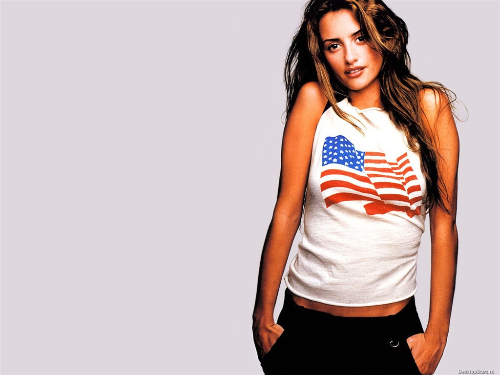Penelope Cruz #014 - 1024x768 Wallpapers Pictures Photos Images