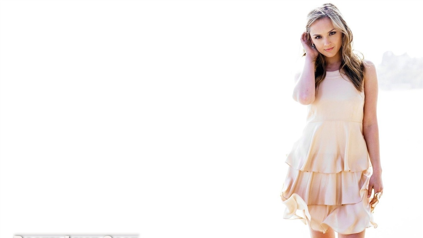 Rachael Leigh Cook #014 - 1366x768 Wallpapers Pictures Photos Images
