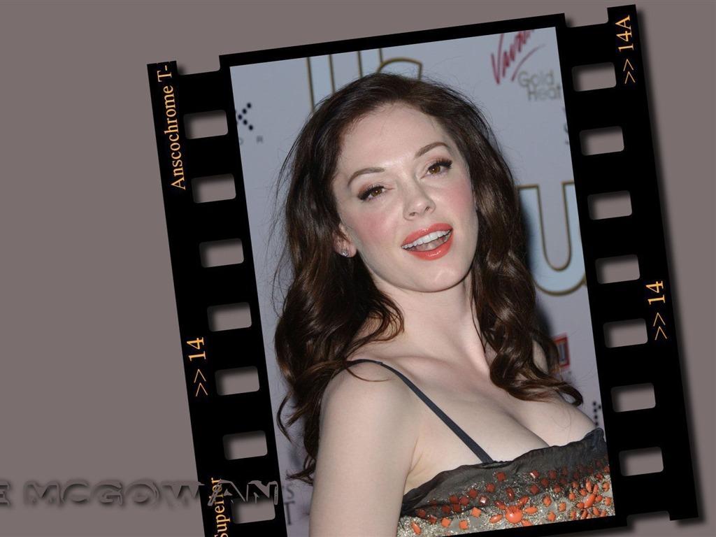 Rose McGowan #002 - 1024x768 Wallpapers Pictures Photos Images