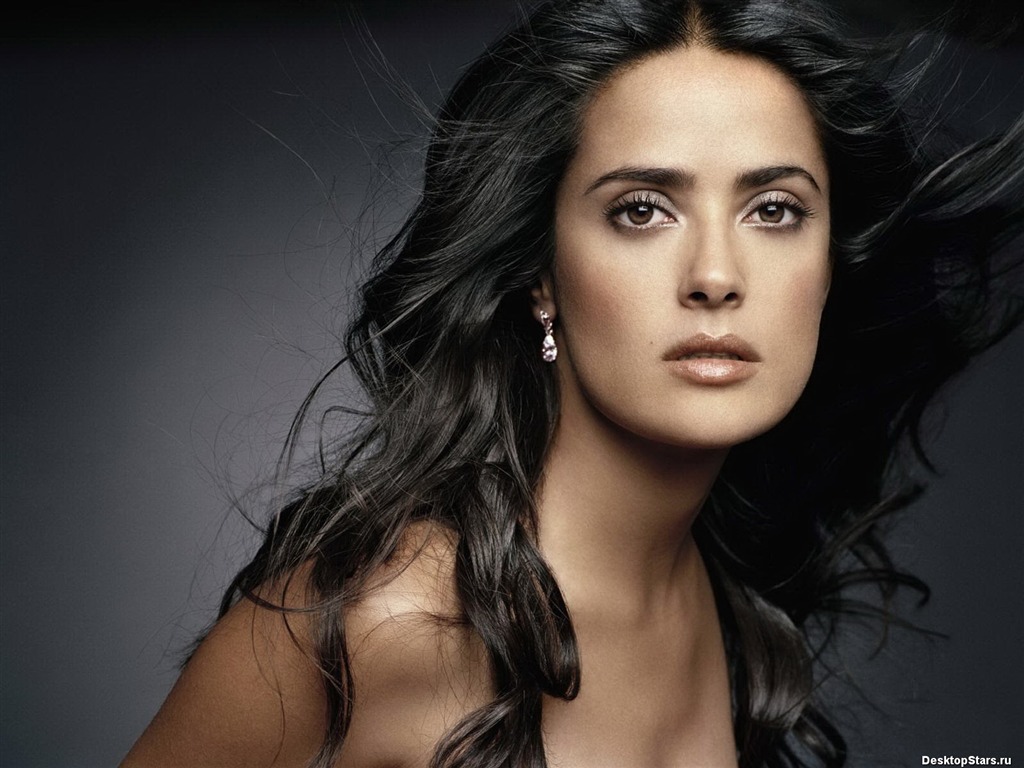 Salma Hayek #056 - 1024x768 Wallpapers Pictures Photos Images