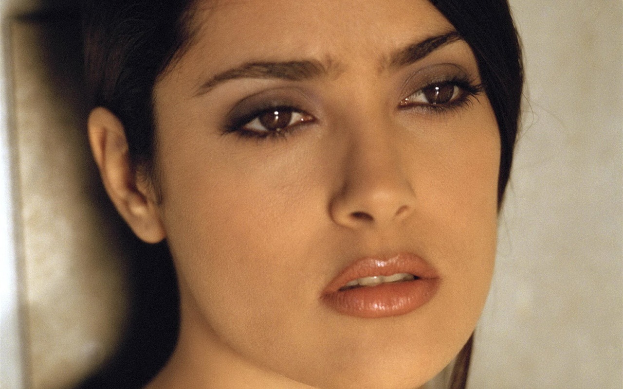 Salma Hayek #020 - 1280x800 Wallpapers Pictures Photos Images