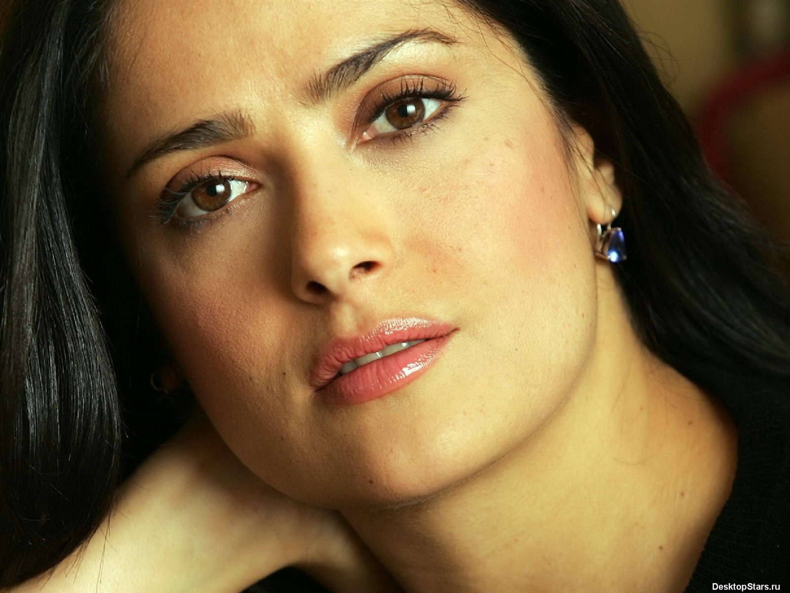 Salma Hayek #027 - 1600x1200 Wallpapers Pictures Photos Images