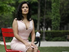 Salma Hayek #037 Wallpapers Pictures Photos Images