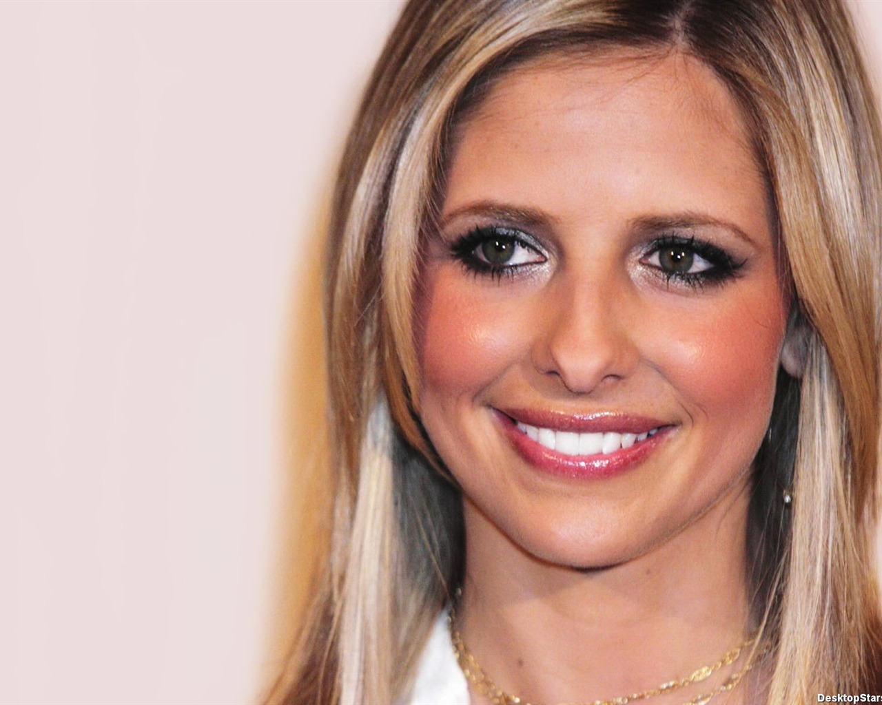 Sarah Michelle Gellar #037 - 1280x1024 Wallpapers Pictures Photos Images