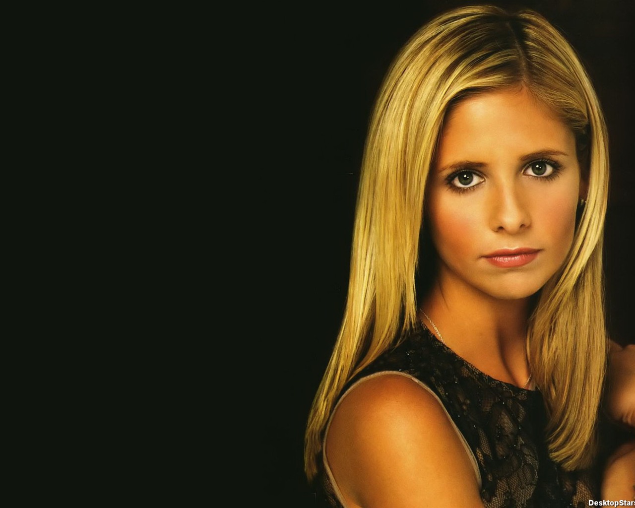 Sarah Michelle Gellar #062 - 1280x1024 Wallpapers Pictures Photos Images