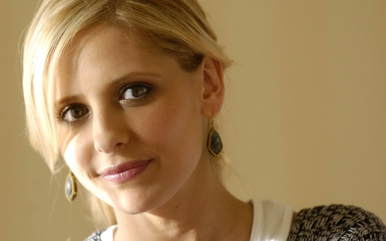 Sarah Michelle Gellar #043 - 1280x800 Wallpapers Pictures Photos Images