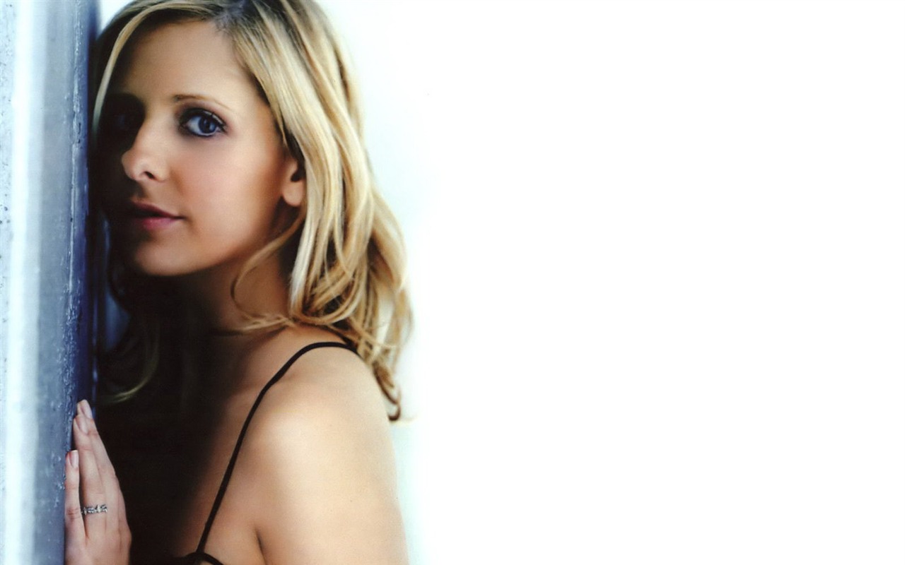 Sarah Michelle Gellar #063 - 1280x800 Wallpapers Pictures Photos Images
