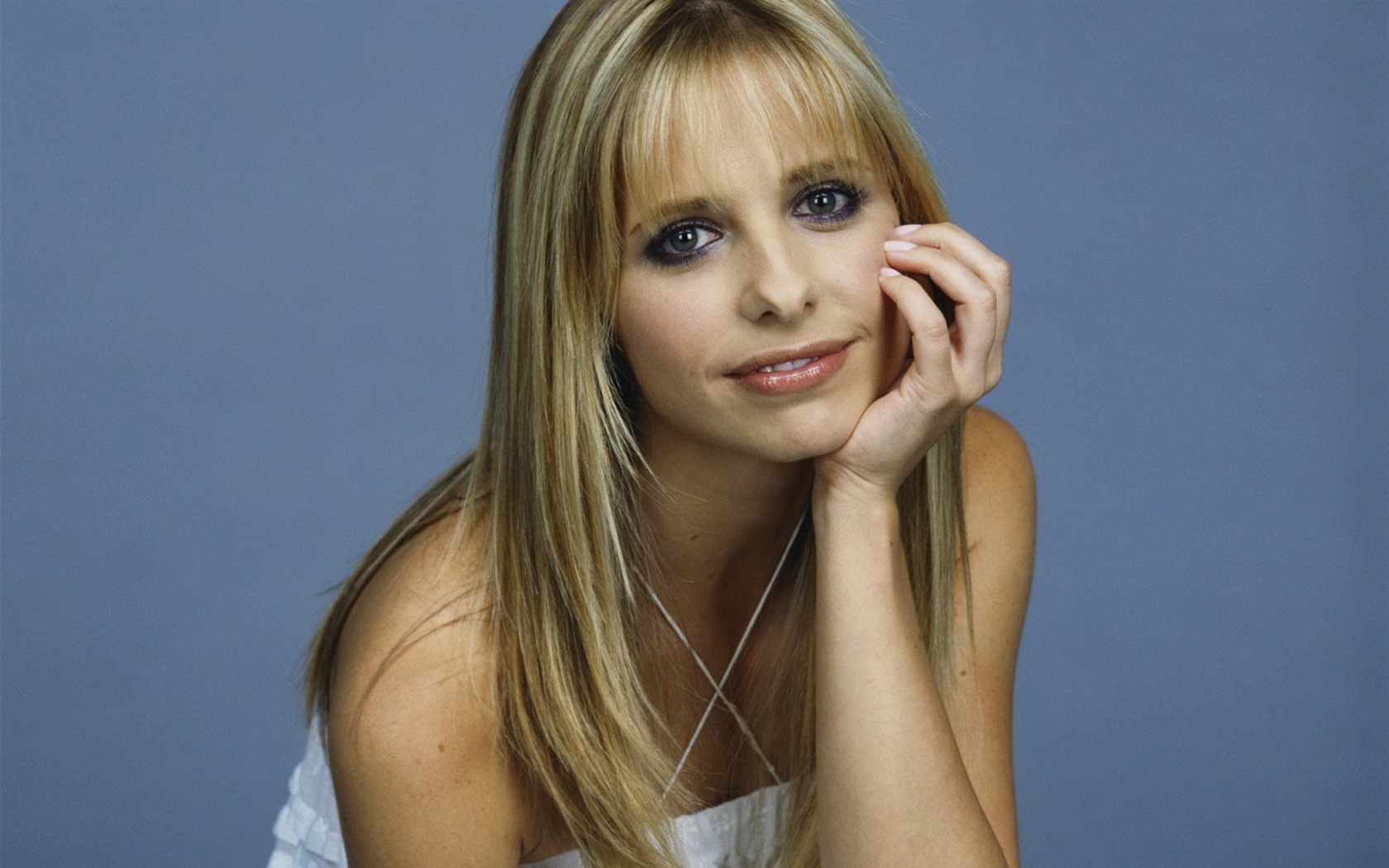 Sarah Michelle Gellar #031 - 1680x1050 Wallpapers Pictures Photos Images